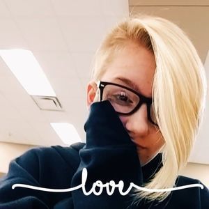 Meet your Posher, Maurine